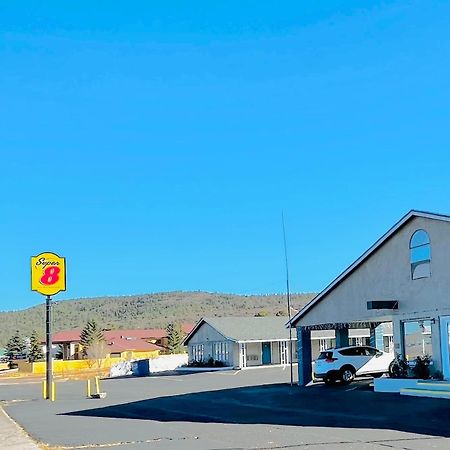 Super 8 By Wyndham Williams West Route 66 - Grand Canyon Area Buitenkant foto