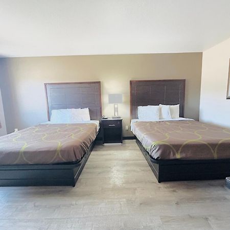 Super 8 By Wyndham Williams West Route 66 - Grand Canyon Area Buitenkant foto