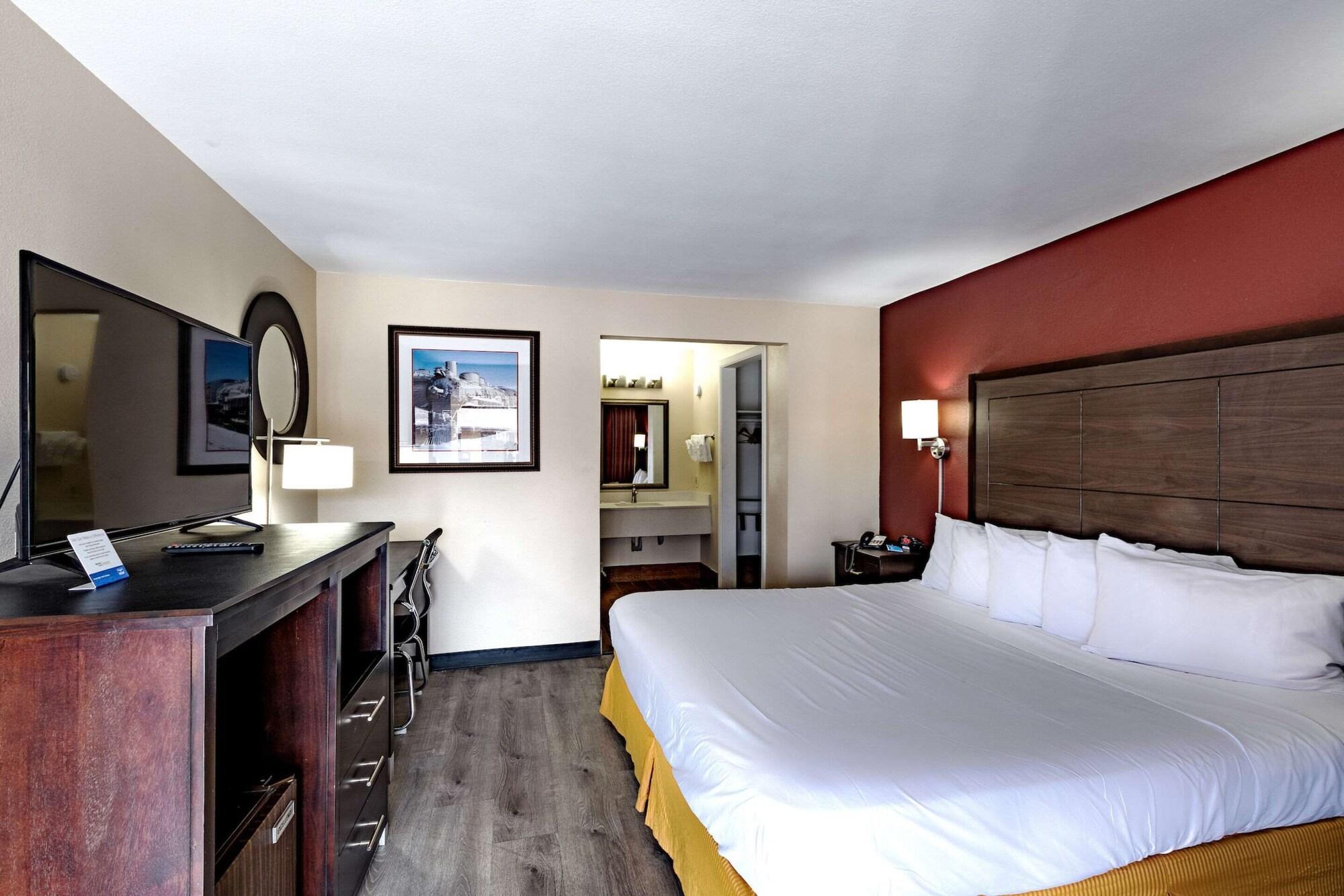 Super 8 By Wyndham Williams West Route 66 - Grand Canyon Area Buitenkant foto