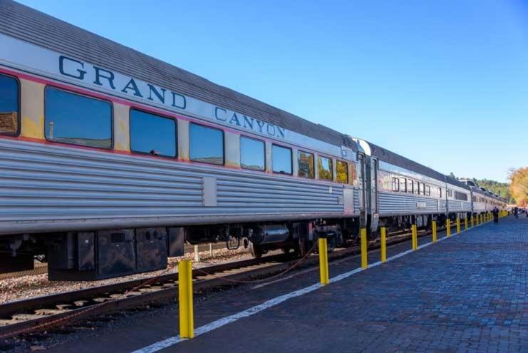 Super 8 By Wyndham Williams West Route 66 - Grand Canyon Area Buitenkant foto